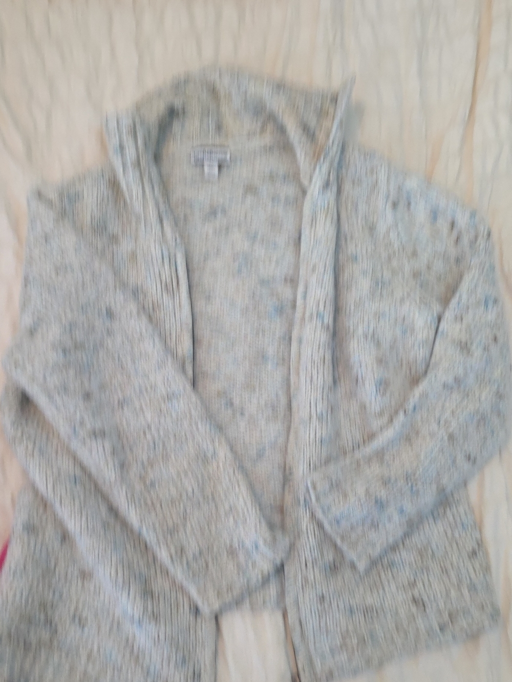 Croft & Barroe Cozy Open-Front Women's Cardigan Sweater in Light Gray